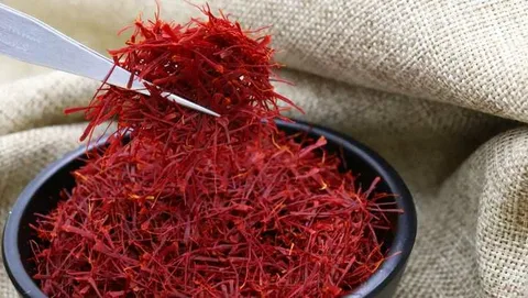 تصویر 1 از زعفران بهرامن صادراتی با کیفیت و عطر مطبوع